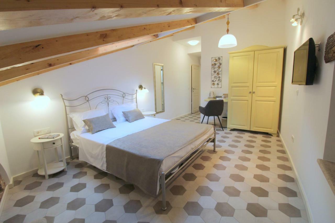 Noemi'S Rooms روفينج المظهر الخارجي الصورة