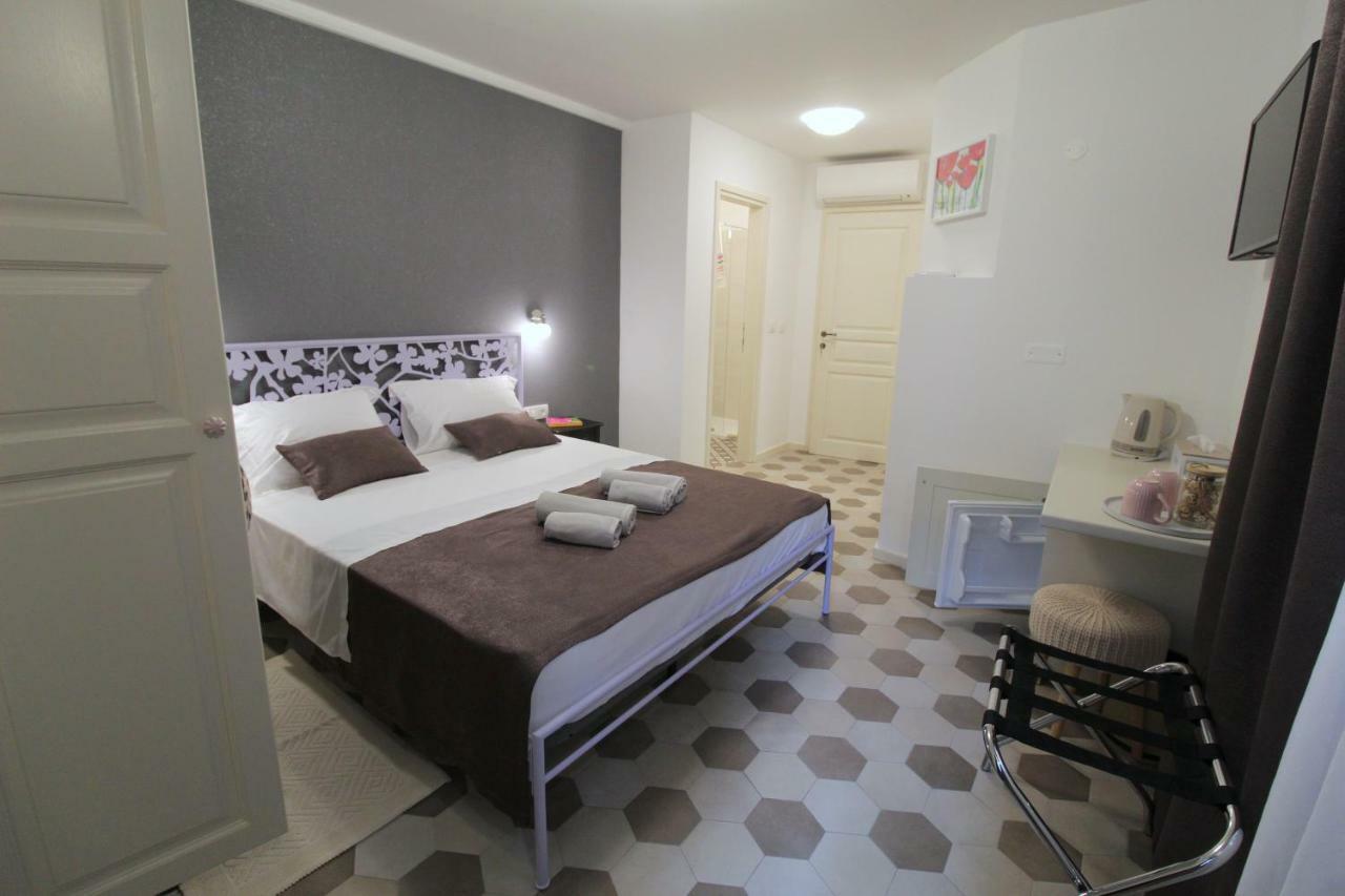 Noemi'S Rooms روفينج المظهر الخارجي الصورة